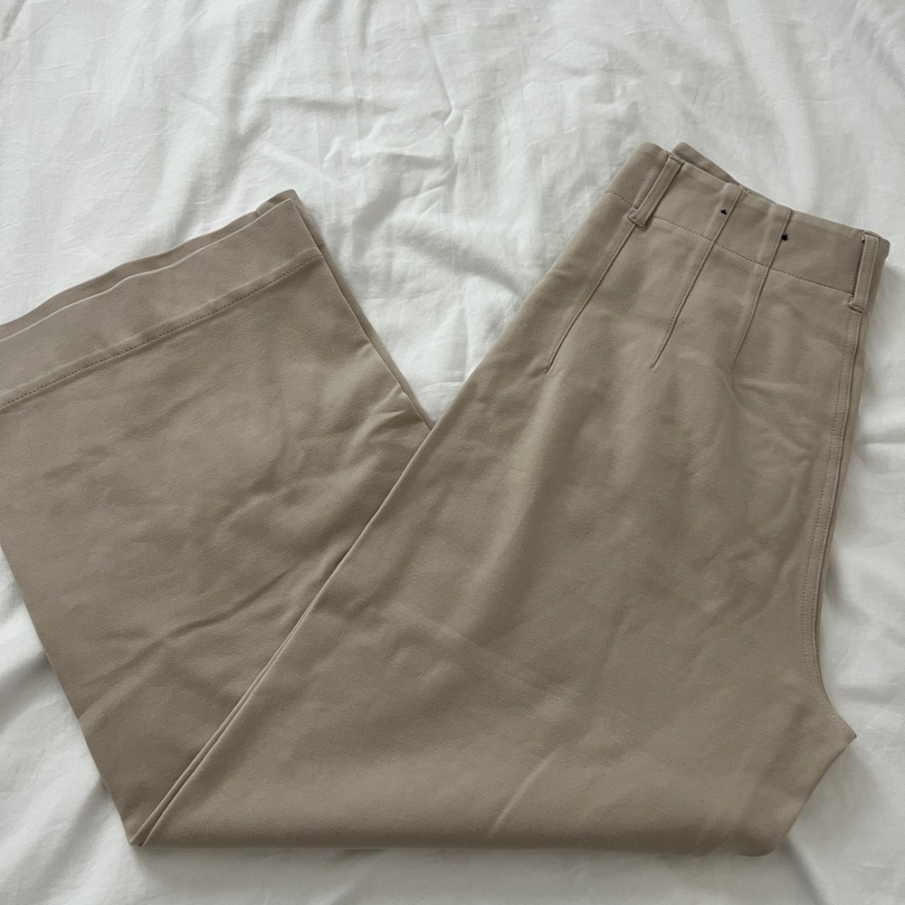 Jones New York cream wideโ leg pants in size 8 - Picture 4 of 9